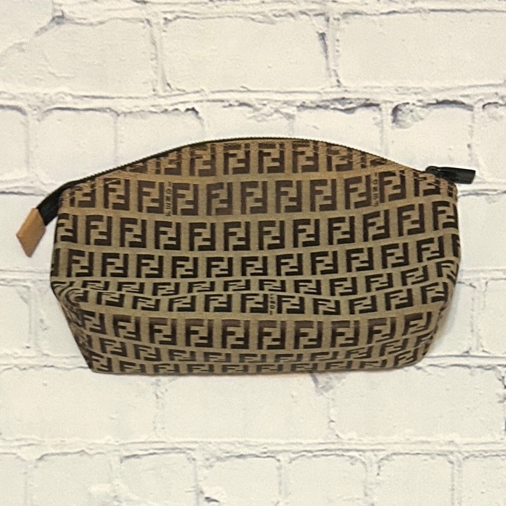 Fendi Zucca Brown Canvas Monogram Zipper Pouch & Fendi Box (EUC) - Picture 11 of 12